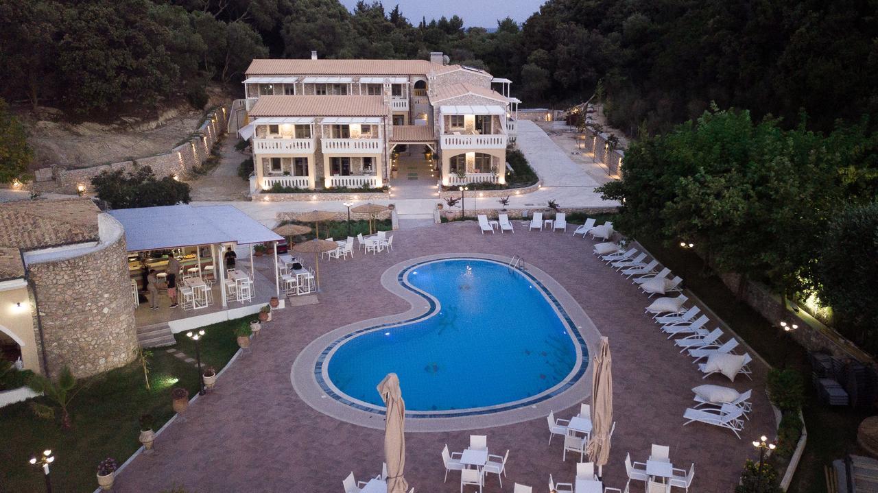 Anemolia Parga Suites Sarakiniko  Bagian luar foto