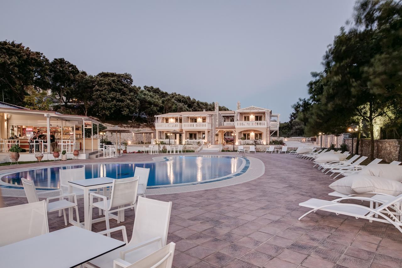 Anemolia Parga Suites Sarakiniko  Bagian luar foto